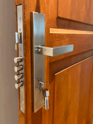 cerradura-56-300x400